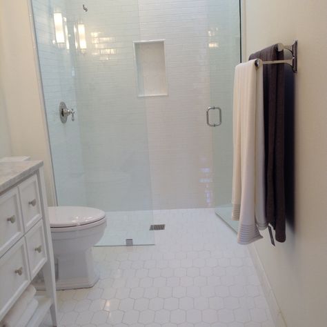 Street of Dreams, Wilsonville, OR 2016. Bathroom with continuous tile floor / no curb shower. Continuous Bathroom Shower Floor, Continuous Shower Floor, Continuous Floor And Shower Tile, Continuous Tile Bathroom, No Curb Shower Ideas, Bath Laundry Combo, Laundry Combo, Primary Bath, Bath Remodel