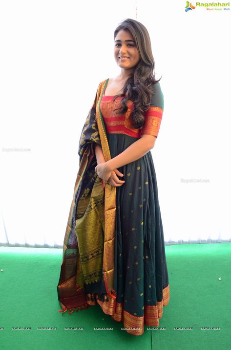 Shalini Pandey, Arjun Reddy, Silk Dress Design, Long Frock Designs, Half Saree Lehenga, Long Gown Design, Anarkali Dress Pattern, Sari Dress, Saree Gown