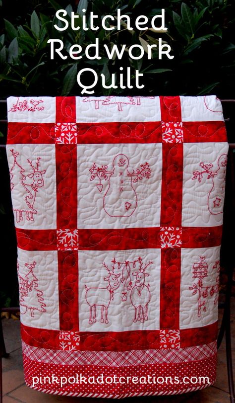 Stitched Redwork Quilt Red Work Quilt Patterns, Red And White Christmas Quilts, Redwork Quilt, Christmas Redwork, Redwork Embroidery Patterns, Redwork Patterns, White Quilts, Bags Sewing, Christmas Quilt Patterns