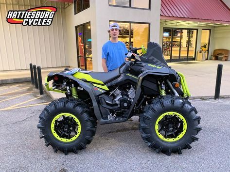 Can Am Defender, Can Am Renegade 1000 Xmr, Can Am Maverick X3, Can Am Atv, Atv Quads Yamaha, Sport Quads Atv, Cool Dirt Bikes, 4 Wheelers, Four Wheelers