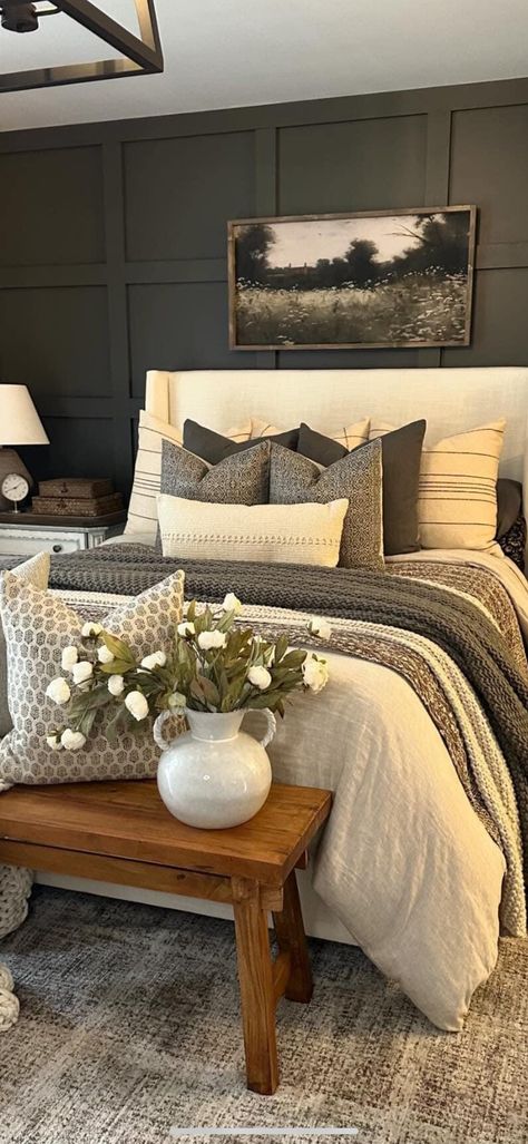 Target Bedroom Decor, Elegant Bedrooms, Elegant Bedroom Decor, Spring Bedroom, Home Decor Finds, Transitional Home Decor, Bedroom Decor Cozy, Loloi Rugs, Affordable Decor