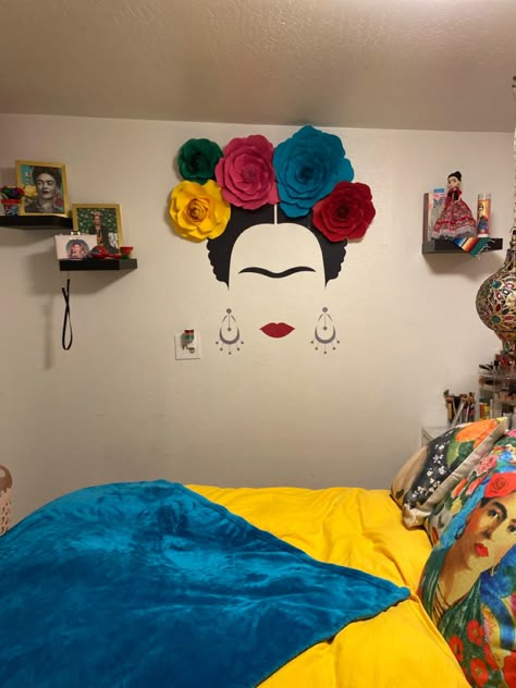 Frida Kahlo Bathroom Decor, Frida Kahlo Bedroom Ideas, Frida Kahlo Decor Ideas, Mexican Restaurant Design, Her Quotes, Office Layout Ideas, American Girl Parties, Floral Hair Piece, Vinyl Shop