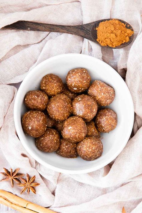 Biscoff Balls Recipe, Biscoff Protein Balls, Biscoff Balls, Cny 2025, Sweet Potato Pudding, Biscoff Recipes, Potato Pudding, Protein Rich Snacks, Coconut Bacon