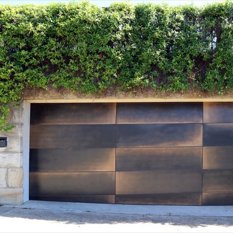 Contemporary Garage Doors Wood, Secret Garage Door, Metal Garage Doors Ideas, Garage Door Inspiration, Garage Door Design Metal, Contemporary Garage Doors Metal, Garage Door Design Ideas, Cool Garage Doors, Luxury Garage Doors