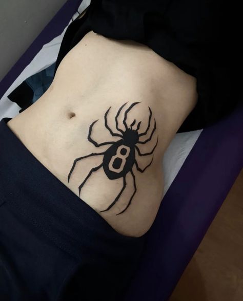 Hunter X Hunter Spider Tattoo Shizuku, Hunter X Hunter Shizuku And Feitan, Women Grunge Tattoo, Hunter X Hunter Tattoo Spider 8, Phantom Troupe Feitan Spider Tattoo, Tattoo Spider Hxh, Phantom Troupe Spider Tattoo Shizuku, Shizuku Tattoo Spider, Grunge Anime Tattoo