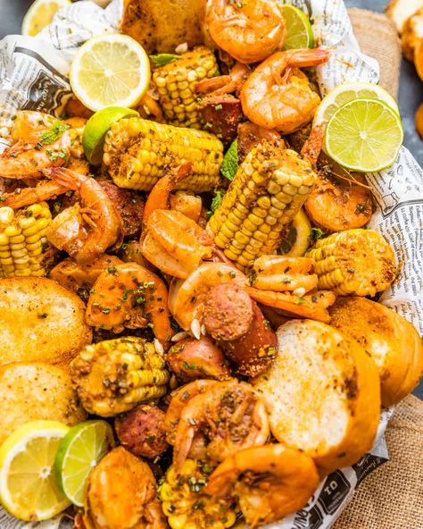 Fish Boil Party, Fish Boil Recipe, Country Boil Recipe, Crab Boil Recipe, Low Country Boil Recipe, Low Country Boil Party, Seafood Boils, Fish Boil, Shrimp Boil Recipe