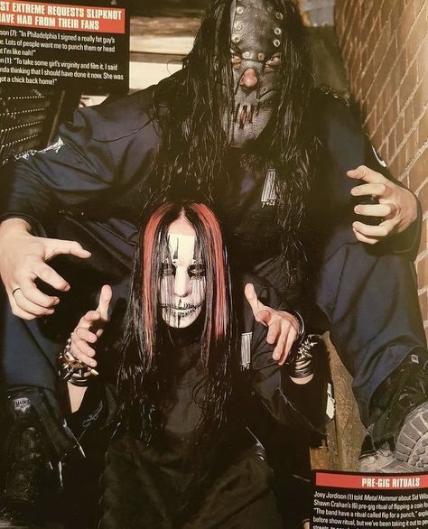 #slipknot #metal #numetal #90s #90smusic #90smetal #90srock #90snumetal #joeyjordison #mickthomson Mick Thomson, Slipknot, A Mask, Mask, On Twitter, Twitter, Wall