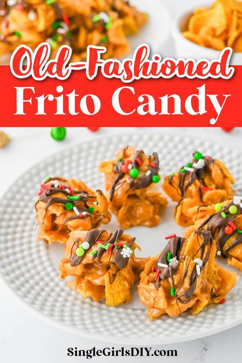 Easy no-bake Frito Christmas Candy recipe with peanut butter. Quick homemade candies with a sweet and salty flavor. Cornflake Candy, Cornflake Cookies Recipe, Fun Christmas Treats, Baileys Fudge, Homemade Candy Recipes, Best Christmas Cookie Recipes, Holiday Candy Recipes, Cookies Cinnamon, Cornflake Cookies