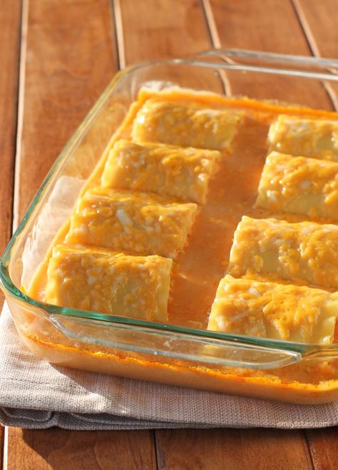 These Buffalo Chicken Lasagna Roll-Ups are like Buffalo wings, mac and cheese and lasagna, all rolled into one! Just 311 calories or 8PP on Weight Watchers! www.emilybites.com #healthy Roll Up Lasagna, Buffalo Chicken Lasagna Roll Ups, Chicken Lasagna Roll Ups, Buffalo Chicken Roll Up, Lasagna Roll Ups Recipe, Buffalo Chicken Lasagna, Chicken Lasagna Rolls, Buffalo Chicken Rolls, Emily Bites