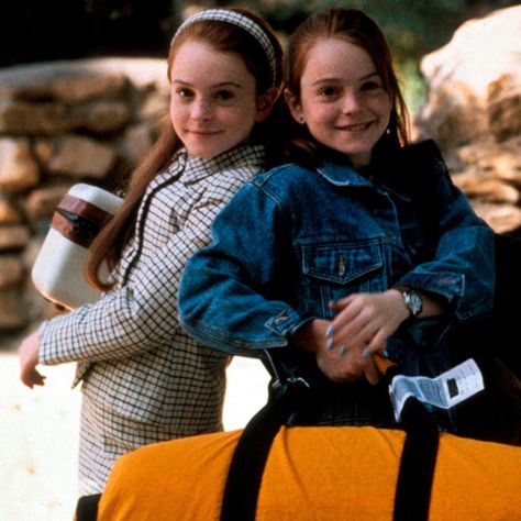 Parent Trap Twins, Parent Trap Movie, Trapped Movie, The Parent Trap, Natasha Richardson, New Netflix Movies, Parent Trap, Childhood Movies, 90s Movies