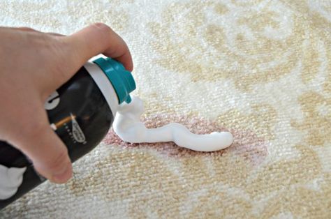 Cleaning stains from your carpet is simple to do with shaving cream. This amazing method works on new spills and most older stains too. Remove Makeup Stains, Cleaning Carpet Stains, Carpet Diy, Clean Carpet, Red Wine Stains, Stain Remover Carpet, Cream Carpet, Removing Carpet, Diy Carpet Cleaner