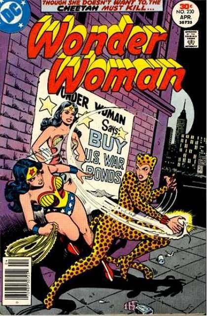 Buy Us War Bonds - Wonder Woman - Cat Woman - Ny City - Lasso Wonder Woman Comics, Miss Hulk, Wonder Woman Art, Classic Comic Books, Dc Comic Books, Star Comics, Lois Lane, Bd Comics, Old Comics