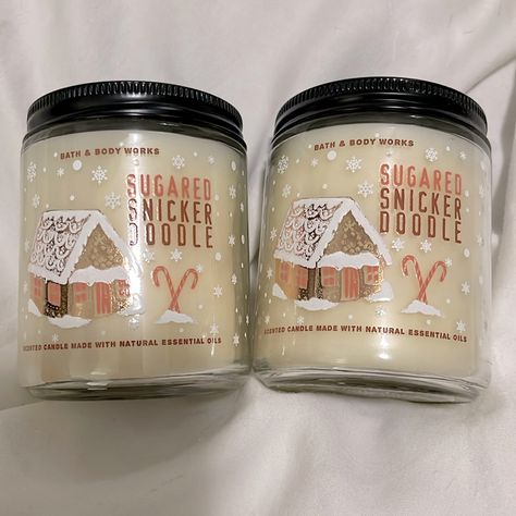 Nwt- Bath & Body Works. Sugared Snickerdoodle Scent New Items Listed Weekly Offers Welcomed Bling Candle Holders, Champagne Candles, Peppermint Candles, Candle Cookies, Candle Scents, Essential Oils Bath, Glitter Spray, Essential Oil Scents, Candles Holders