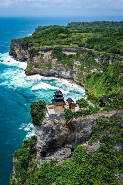 Ayana Bali, Cliff Sunset, Bali Tourist, Bali Uluwatu, Airport Check In, Temple Bali, Uluwatu Temple, Water Temple, Bali Trip