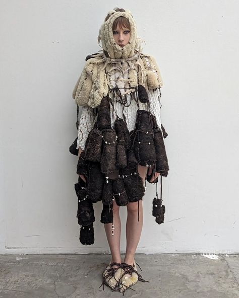 julia o'callaghan | bandolier bandit 💼 entire look completely handmade + handsewn, only machine used in the process was a kiln! 🌟 hood- donated sheepskin… | Instagram Creepy Cute Fashion, Ceramic Buttons, Digestive Biscuits, Fashion Design Portfolio, A Sheep, Wool Handmade, Artist Style, Felted Wool, Ceramic Beads