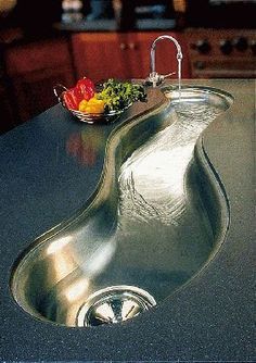 a river sink! can also be filled with ice for parties..cool for kitchen island. I want this in my dream home;) Ikea Drawer, Portable Furniture, Diy Home Bar, Home Bar Designs, Makeup Table, Drawer Unit, Design Case, Architectural Digest, Interior Design Trends