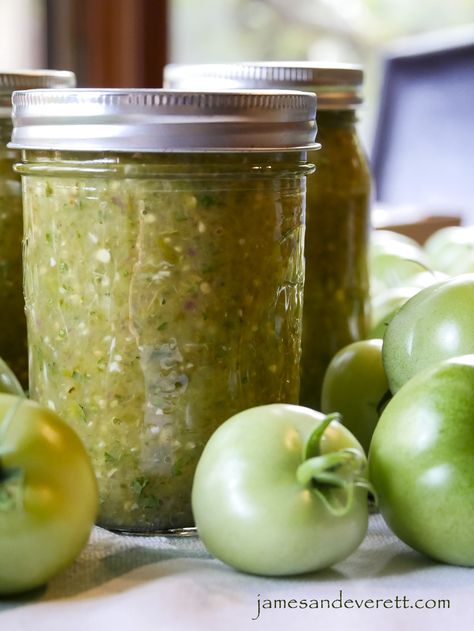 Green Tomato Salsa ~ Salsa Verde – James & Everett Green Tomato Salsa Canning, Spicy Green Salsa, Salsa Verde Canning Recipe, Tomato Salsa Canning, Salsa For Canning, Canning Green Tomatoes, Green Tomato Salsa, Salsa Canning Recipes, Make Salsa