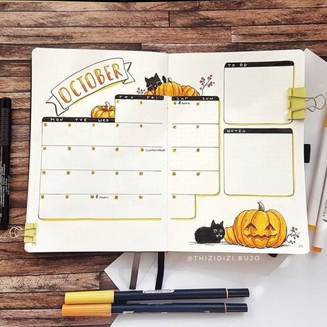 Bullet Journal Doodles Ideas, Bullet Journal Calendrier, October Planner, Bullet Journal October, Doodles Ideas, Bullet Journal Month, Bullet Journal Page, October Calendar, Bullet Journal Hacks