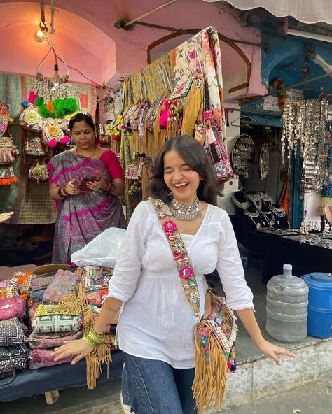 trying to be a boho girly🤍 day 3 dump, the desi side of me truly went crazy seeing all the jhumkas, bags, juttis, like yes plis give me everything DON’T make me choose ✨😭 📍Janpat market, Delhi Indian Bags, Give Me Everything, Traditional Indian Outfits, Traditional Indian, Choose Me, Going Crazy, Indian Outfits, Desi, Give It To Me