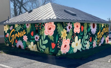 Cinder Block Mural Ideas, Playground Mural Ideas, Outdoor Garden Mural, Outdoor Wall Mural Ideas, Garage Murals Outdoor, Mural On House Exterior, Mural On Shed, House Murals Exterior, Garden Shed Mural