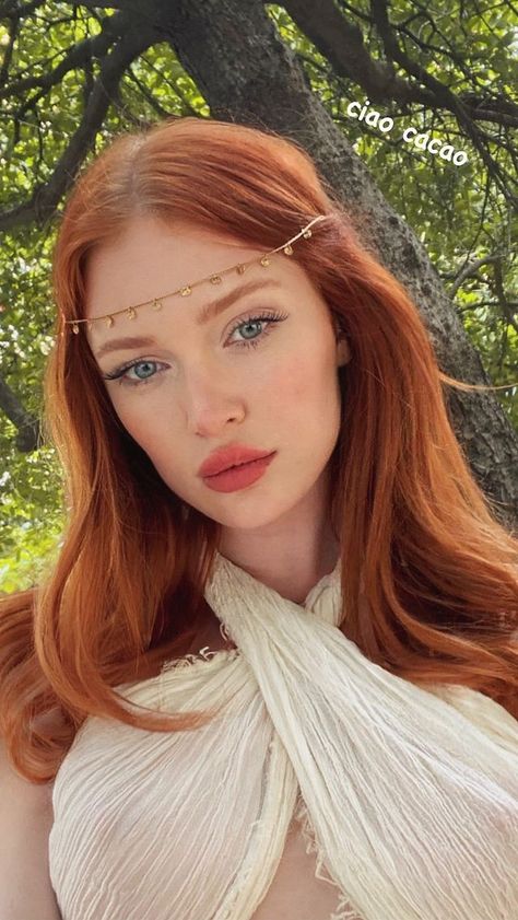 Redhead Models, Pretty Redhead, Red Haired Beauty, Red Hair Woman, Ginger Hair Color, Beautiful Red Hair, Makijaż Smokey Eye, Redhead Beauty, Redhead Girl