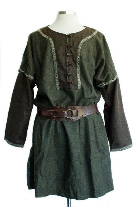 Celtic Outfit Medieval, Medieval Outfit, Irish Clothing, Medieval Clothes, Fair Outfits, Viking Clothing, Diy Kostüm, Green Tunic, Detachable Sleeves