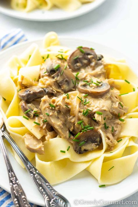 Leftover Turkey Stroganoff | Greedy Gourmet Turkey Stroganoff Recipe, Stroganoff Recipes, Turkey Stroganoff, Creamed Turkey, Roasted Artichoke, Leftover Beef, Chicken Stroganoff, Thanksgiving Turkey Leftovers, Leftover Turkey Recipes