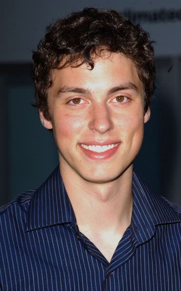 Lance Sweets Bones, Sweets Bones, Lance Sweets, John Francis Daley, Nerdy Guys, Bones Tv Show, Jason Bateman, Golden Boy, Stars Then And Now