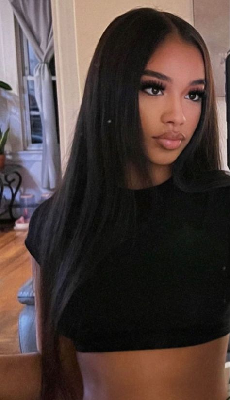 Straightened Hair, Hair Black Women, Brown Skin Makeup, Protective Hairstyles Braids, Dye My Hair, Hair Black, Hair Waves, Brown Skin, Protective Hairstyles