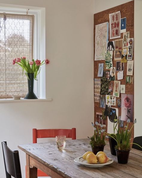 Corkboard Office, Cork Floor, Paper Calendar, Diy Cork, Desk Styling, Old Forge, Cork Wall, Cork Flooring, Cork Board