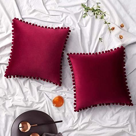 Burgundy Throw Pillows, Bed Pillow Sizes, Ikea Pillows, Natural Throw Pillows, Leather Throw Pillows, Couch Pillow Covers, Velvet Couch, Cushion Sofa, Green Throw Pillows