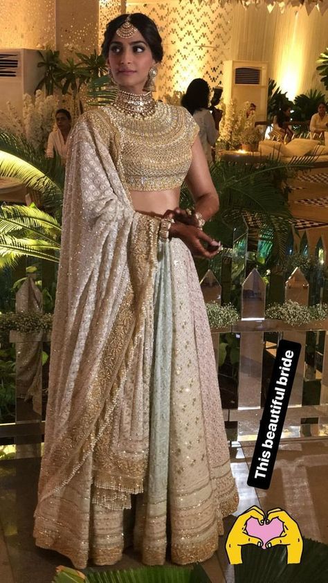 Panelled Lehenga, Function Outfit, Mehendi Function, Nikkah Dress, Lehnga Dress, Designer Bridal Lehenga, Indian Lehenga, Sonam Kapoor, Indian Designer Outfits