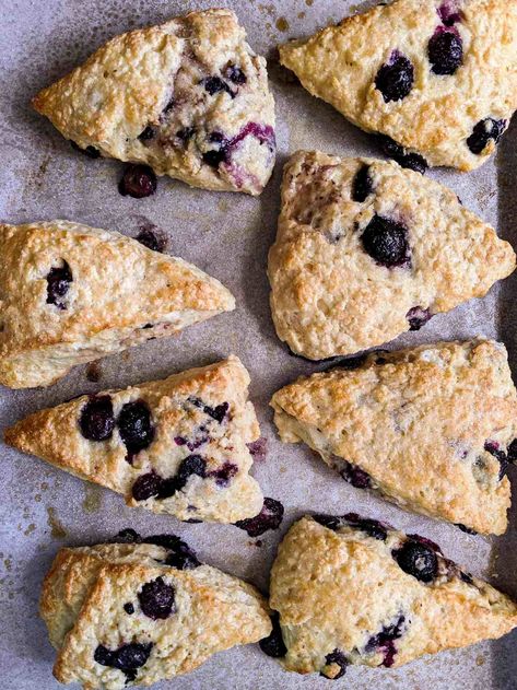 These healthy blueberry scones are lightened up with Greek yogurt, but these bakery-sized scones are tender, buttery, and packed with flavor. This easy blueberry scone recipe makes a great breakfast meal prep or special occasion breakfast recipe, and it is so easy for kids to help make. Whether you are looking for a Weight Watchers bluberry scone recipe, a low calorie blueberry scone recipe, or simply a delicious and easy blueberry scone recipe, this recipe is for you. Tea Scones, Buttermilk Scones, Berry Scones, Blueberry Scones Recipe, Buttermilk Recipes, Healthy Blueberry, Blueberry Scones, Jasmine Tea, Blueberry Recipes