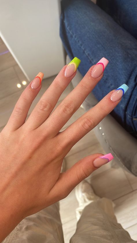 summer nail inspo contrast french tip pastel neon Nails Neon French Tip, Pastel French Tips, Colourful French Nails, Two Tone French Tip Nails, Nail Colora, Neon French Tip Nails, Fluorescent Nails, Neon Nail Designs, Acrylic Toes