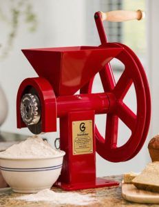 Milling Flour, Flour Mill Machine, Farm Hacks, Eco Village, Grain Mill, Airfryer Recipes, Homemade Oil, Flour Mill, Kitchen Gadgets Unique