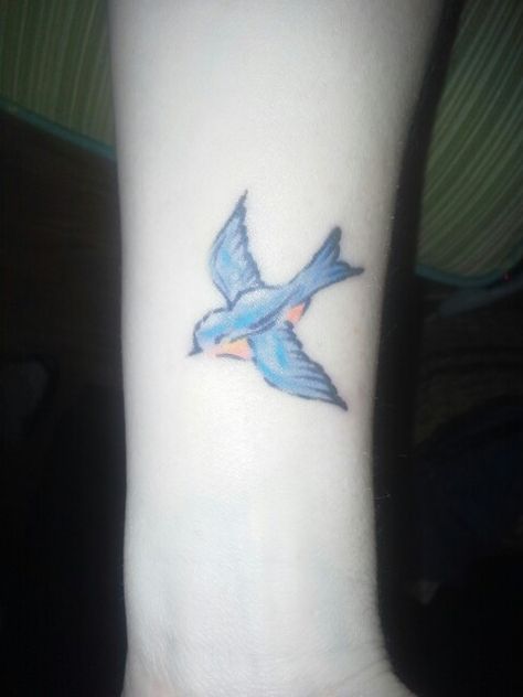 My first tattoo. My Bluebird of Happiness. For my David. (guess I gotta change the name of my board now.) #scottalvarez #blueflametattoo Bluebird Of Happiness Tattoo, Simple Bluebird Tattoo, Tiny Bluebird Tattoo, Blue Bird Of Happiness Tattoo, Small Blue Bird Tattoo, Small Bluebird Tattoo, Blue Wren Tattoo, Plumeria Tatoos, Eastern Bluebird Tattoo