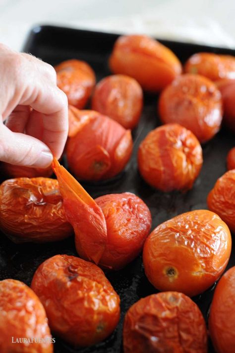 How To Blanch Tomatoes, Roma Tomato Recipes, Peeling Tomatoes, Peel Tomatoes, Canning Tomatoes Recipes, Freezing Tomatoes, Oven Roasted Tomatoes, Canning Crushed Tomatoes, Salsa Ingredients