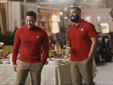 ‘Jake From State Farm’ Actor Kevin Miles: From Sleeping In His Car To Starring In Super Bowl Commercials Kevin Miles, Jake From State Farm, State Farm Insurance, Graduation Suits, Super Bowl Commercials, Angel Costume, Awesome Sauce, Fathers Say, State Farm