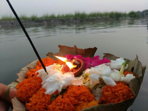 Triveni ghat, Rishikesh, India. 6:30 pm, Ganga arti Triveni Ghat Rishikesh, Rishikesh Ganga Arti, Rishikesh Ganga, Rishikesh India, Rishikesh, 2024 Vision, Vision Board, Table Decorations, India