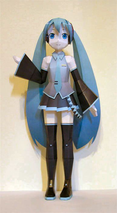 Hatsune Miku Papercraft, Miku Papercraft, Papercraft Templates Printables, Miku Doll, Cute Paper Crafts, Papercraft Anime, Miku Figure, Paper Figures, Anime Paper