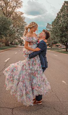 Couple Prom Pictures, Poofy Prom Dresses, Flowy Prom Dresses, Prom Photography Poses, Colorful Prom Dresses, Floral Prom Dress, Prom Pictures Couples, Prom Picture Poses, Flower Prom Dress