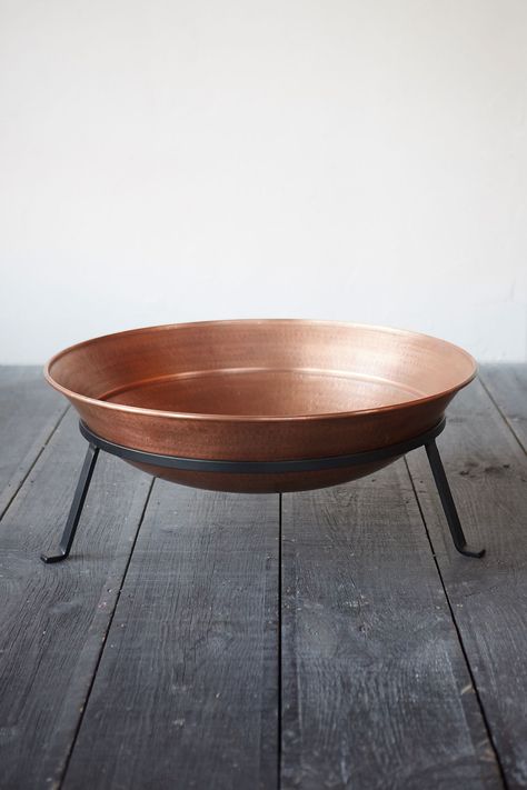 Copper Fire Pit, Iron Fire Pit, Copper Dishes, Gas Fire Table, Round Fire Pit, Copper Table, Fire Pit Bowl, Concrete Fire Pits, Fire Pit Accessories