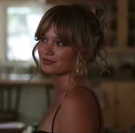 Blonde Characters Female, Taylor Jewel Hair, Taylor Bangs Tsitp, Taylor Tsitp Hair, Rain Spencer Aesthetic, Rain Spencer Hair, Taylor Jewel Icons, Tsitp Icons, Can Cameron Tsitp