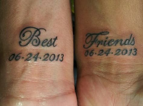 Cute marriage tattoo ♥ Matching Friendship Tattoos, Cute Best Friend Tattoos, Matching Bff Tattoos, Maching Tattoos, Matching Friend Tattoos, Cute Matching Tattoos, Matching Best Friend Tattoos, Bestie Tattoo, Hand Tattoos For Girls