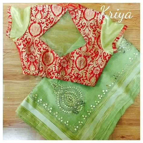 No automatic alt text available. Broket Blouse Design, Brocade Blouse Designs, Pattern Blouses, Boat Neck Blouse Design, Blouse Designs Catalogue, Blouse Back Neck, Saree Blouse Neck Designs, New Blouse Designs, Blouse Design Images