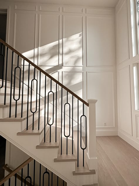 Wall Molding Design Stairs, Board And Batten Wall Staircase, Wall Molding Stairs, Stairwell Molding Ideas, Stair Wall Molding, Wall Molding Staircase, Trim Designs On Walls, Staircase Wall Paneling, Staircase Wainscoting Ideas