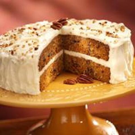 Get Surprise Carrot Cake Recipe from Food Network Carrot Cake Ingredients, Crisco Recipes, Pillsbury Recipes, Carrot Cake Cupcakes, Carrot Cake Recipe, Round Cake Pans, Cake Flour, Carrot Cake, Cake Recipe