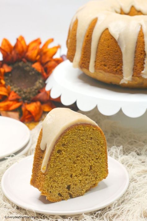 Spiced Chai Pumpkin Bundt Cake - Everyday Shortcuts Chai Bundt Cake, Chai Glaze, Pumpkin Bundt, Chicken Freezer Meals, Spiced Chai, Pumpkin Bundt Cake, Pumpkin Cake Recipes, Pumpkin Chai, Bundt Cake Pan