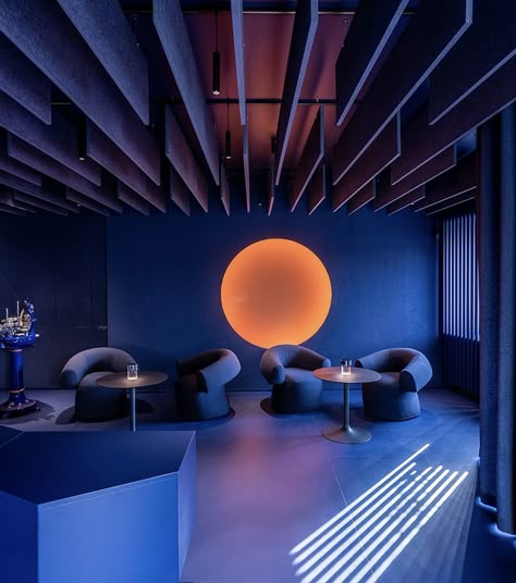 Blue Lounge, Blue Lighting, 3d Studio, Bar Interior, Lounge Design, Indie Room, Salou, Visual Display, Design Innovation