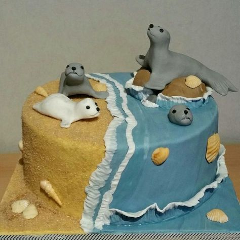 Sea Lion Birthday Party, Seal Birthday Cake, Seal Birthday Party, Seal Cake, Cake Lion, Lion Birthday Cake, Sea Seal, Cakes Cute, Confetti Sprinkles